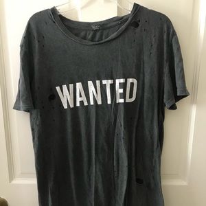 ‘Wanted’ brandy Melville tee
